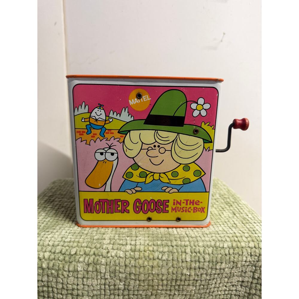 Vintage 1970 Mattel Mother Goose Jack In The Box Music Toy
